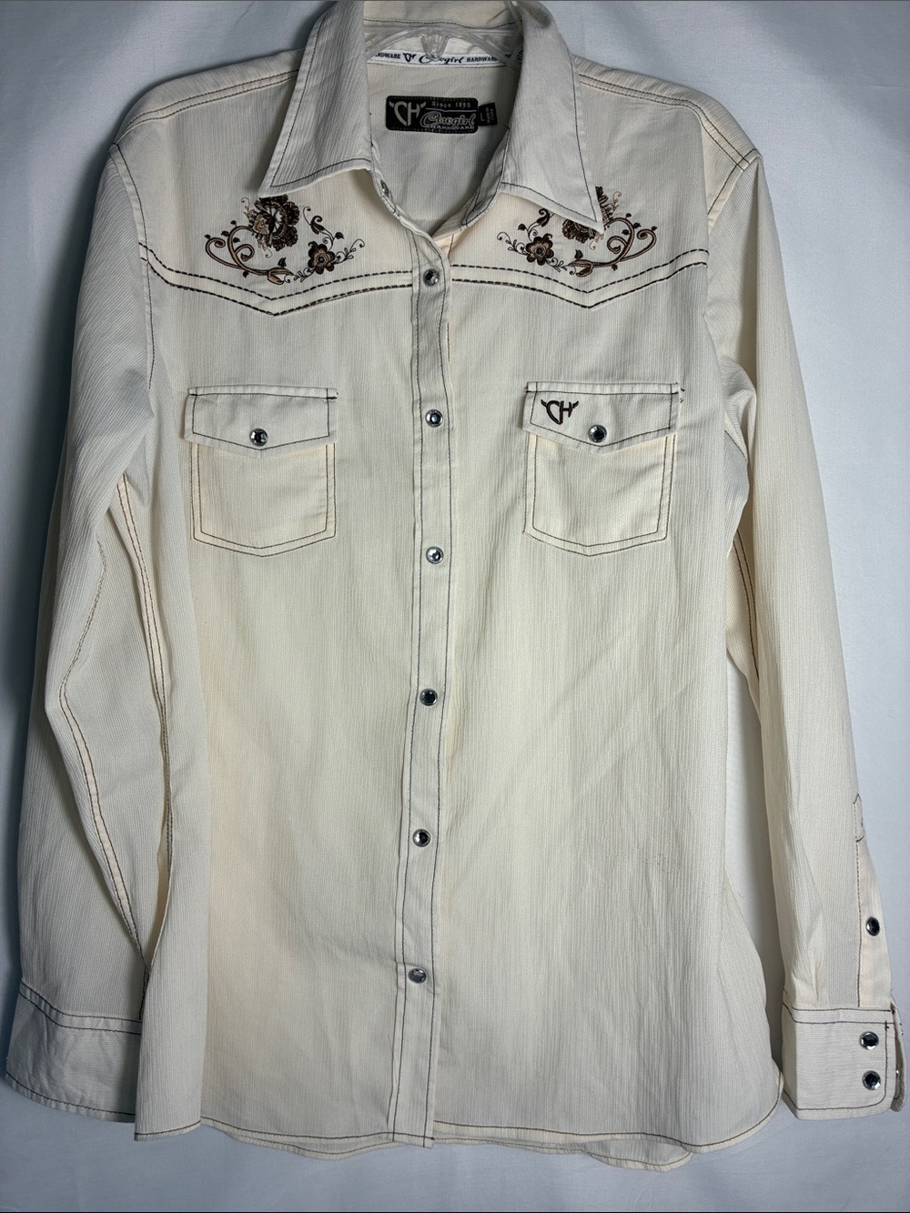 Cowgirl Hardware Womens Western Snap Shirt Cream Embroidered Yoke Large